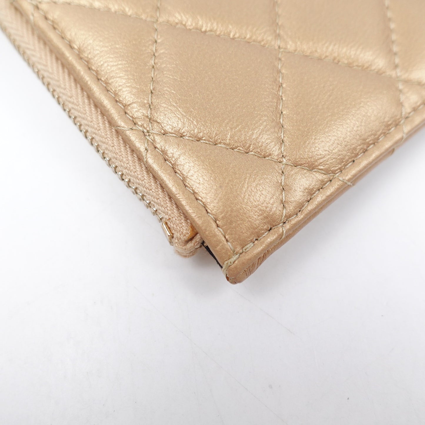 Pre-owned Chanel Gold Lambskin Long Wallet