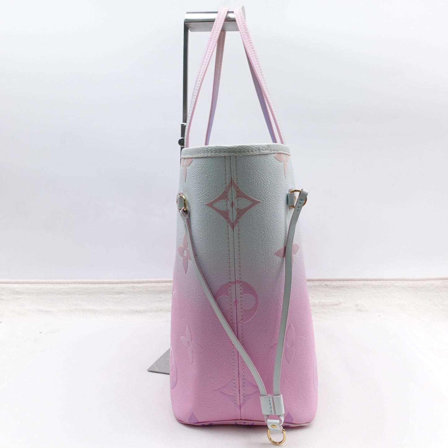 Pre-owned Louis Vuitton Neverfull Gradient Multicolor Calfskin Tote Bag