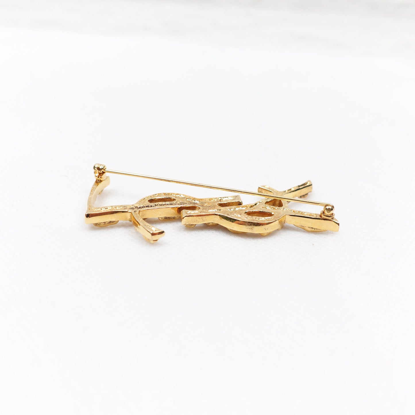 Pre-Owned Saint Laurent Gold Tone Brooch