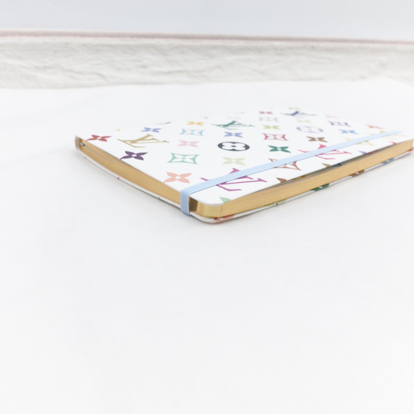 Pre-owned Louis Vuitton White Multicolor Notebook