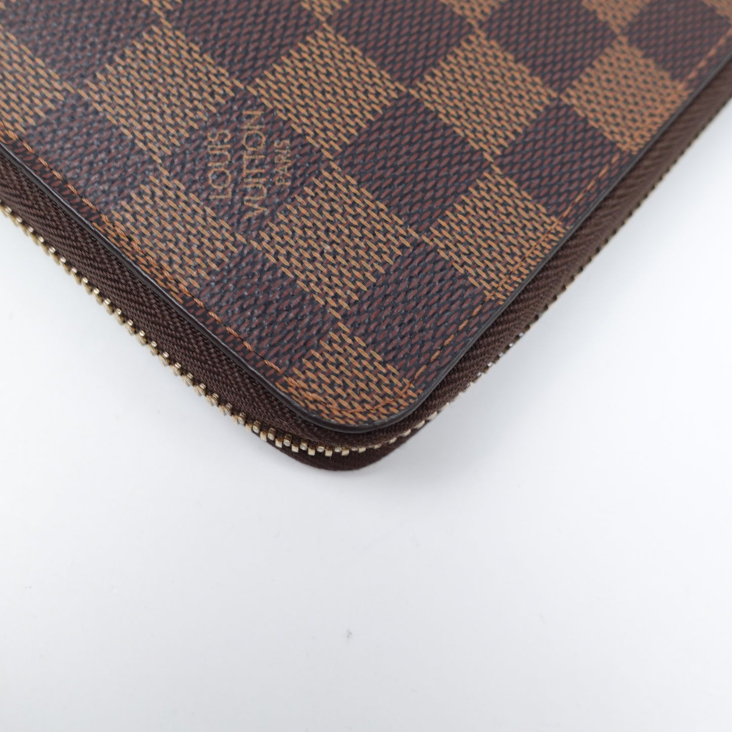 Pre-owned Louis Vuitton Zippy Damier Ebene Coated Canvas Wallet T10312861