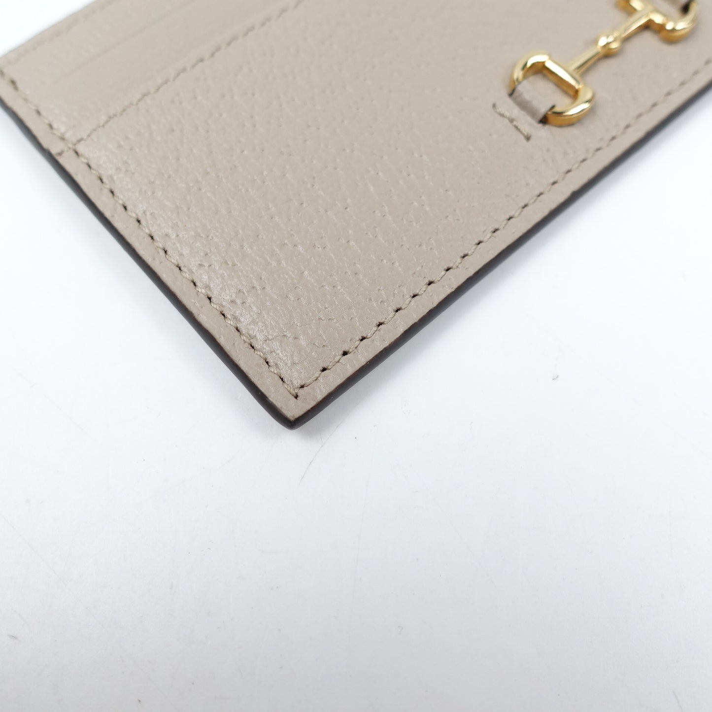 Pre-Owned Horsebit 1955 Beige Calfskin Card Holder