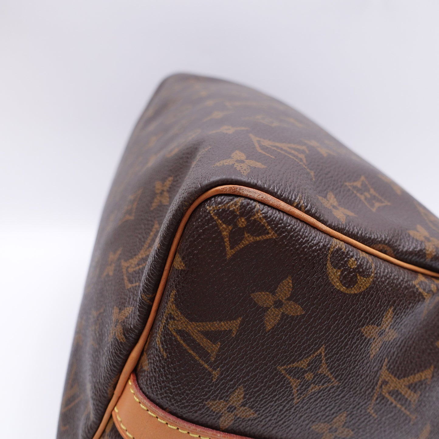 Pre-owned Louis Vuitton Speedy Bandoulière 30 Monogram Coated Canvas Shoulder Bag