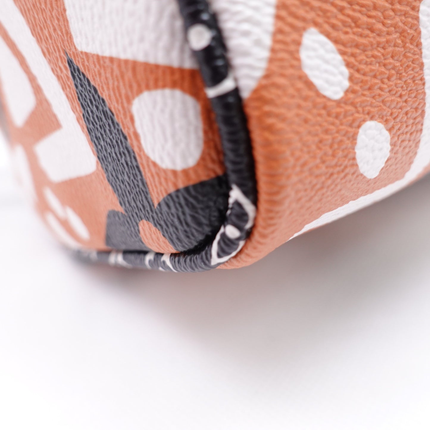 Pre-owned Louis Vuitton Speedy 25 White&Brown Coated Canvas Shoulder Bag