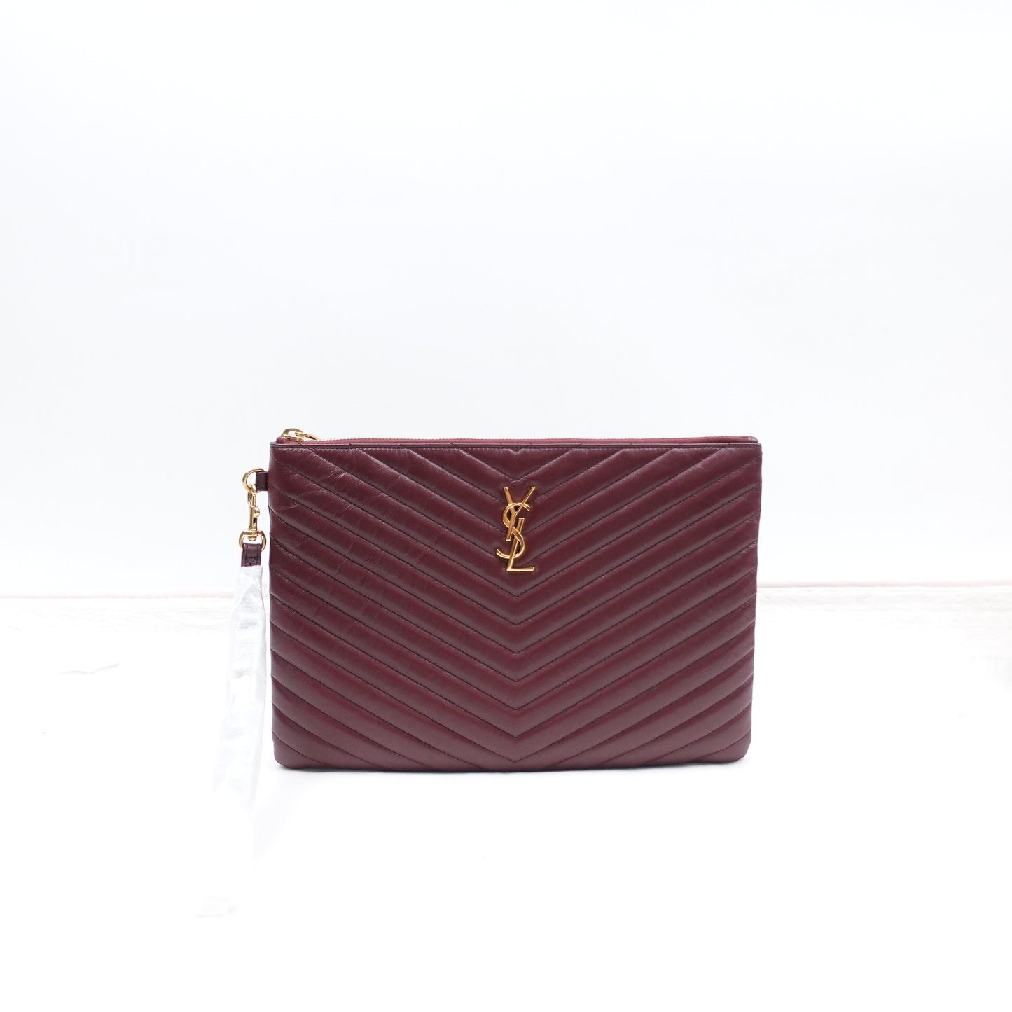 Pre-owned Saint Laurent Le Cassandre Red Calfskin Clutch
