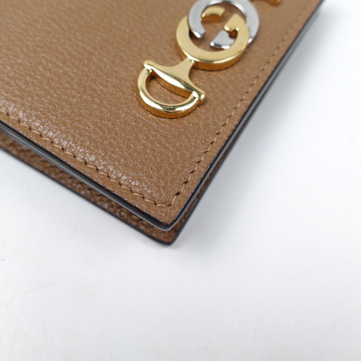 Pre-Owned Gucci Zumi Brown Calfskin Shoulder Bag