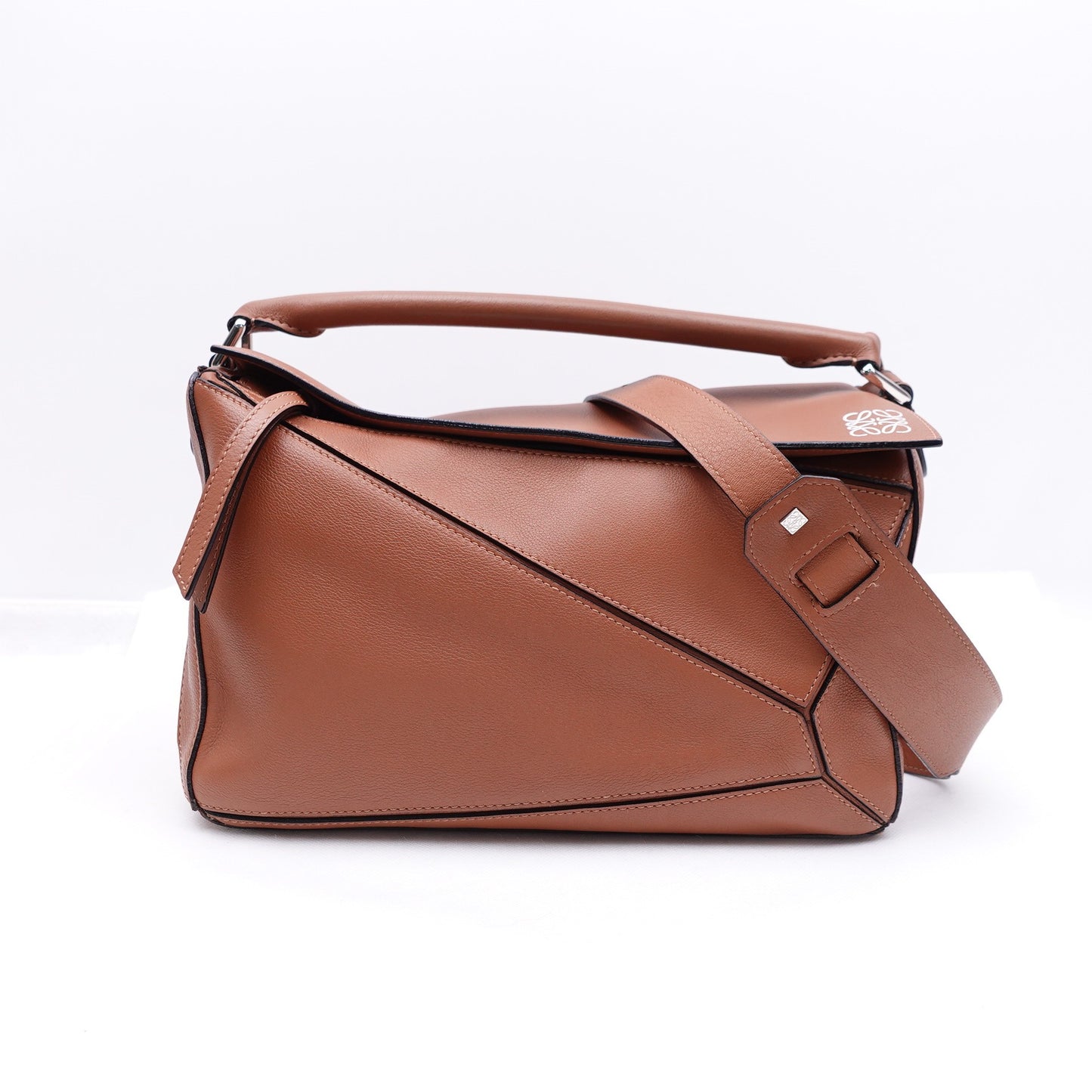 Pre-owned Loewe Puzzle Brown Calfskin Shoulder Bag