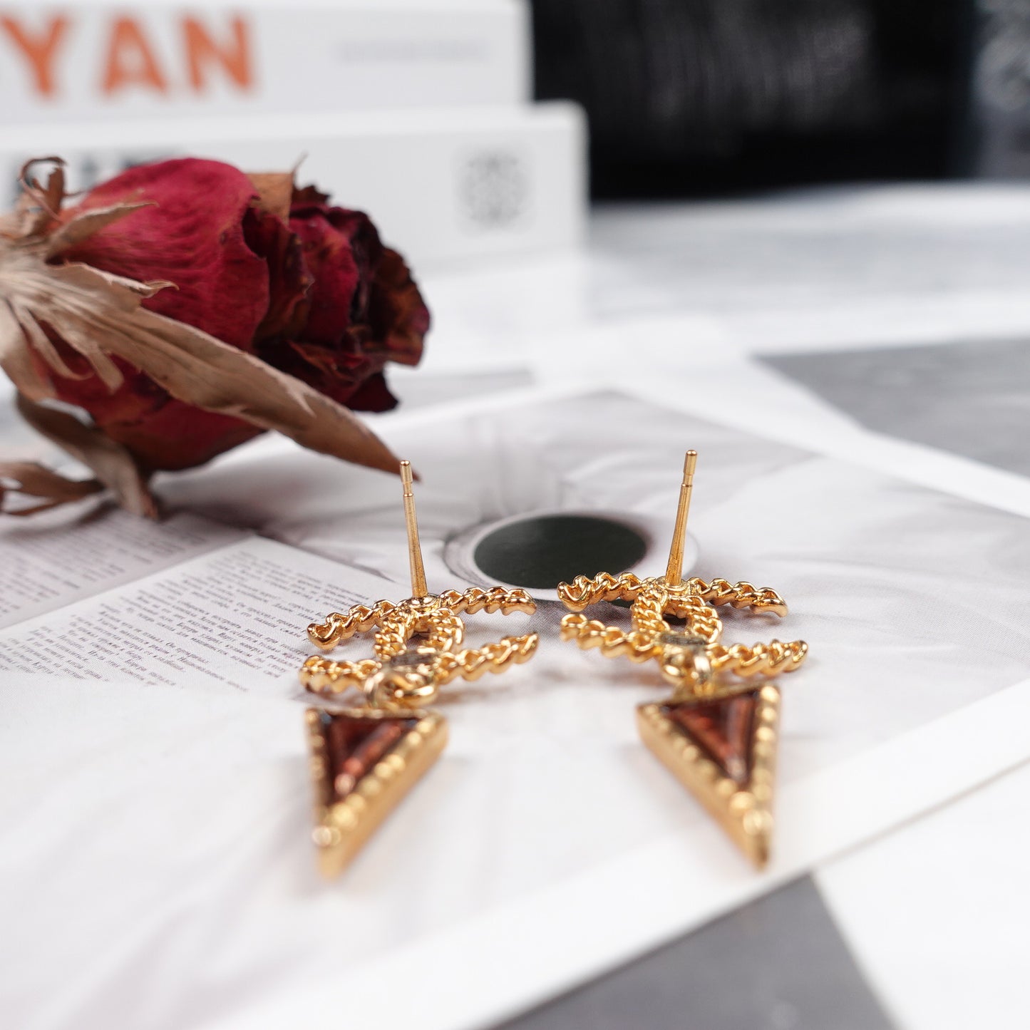 Pre-Owned Chanel Metal Painting&Brown CC Earrings