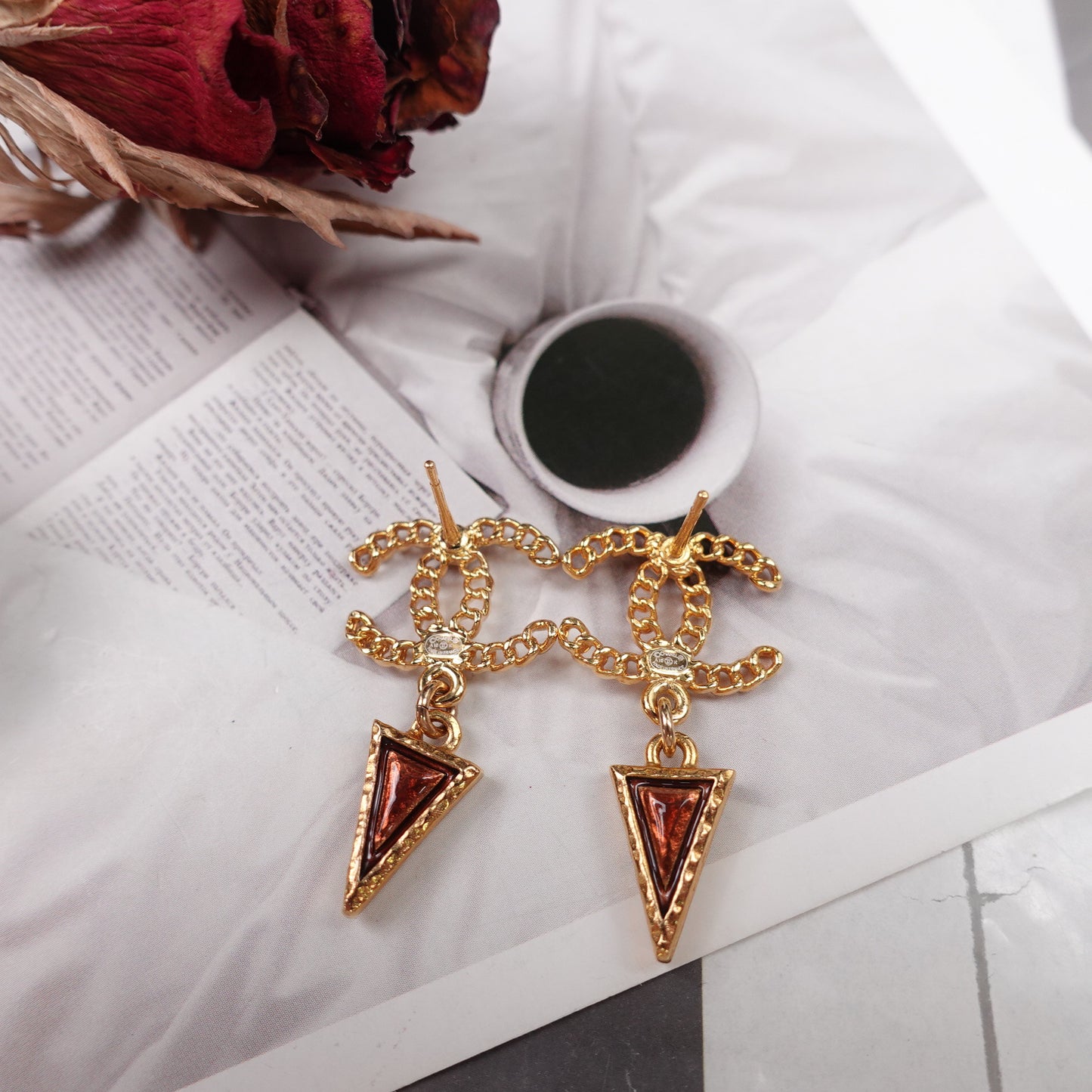 Pre-Owned Chanel Metal Painting&Brown CC Earrings