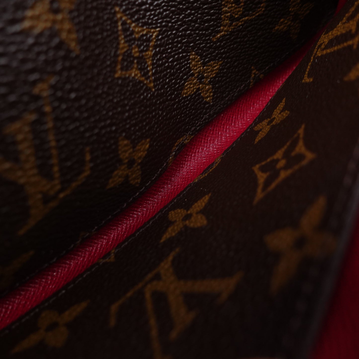 Pre-owned Louis Vuitton Emilie Monogram Coated Canvas Wallet