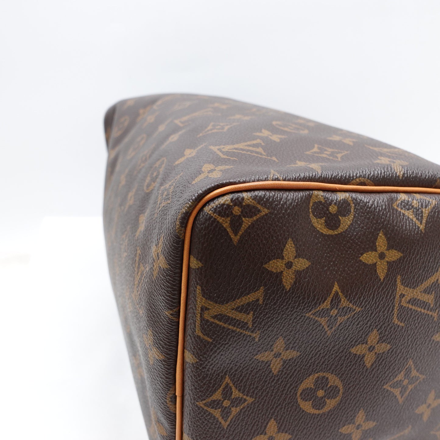 Pre-owned Louis Vuitton Speedy 30 Monogram Coated Canvas Handbag T10289382