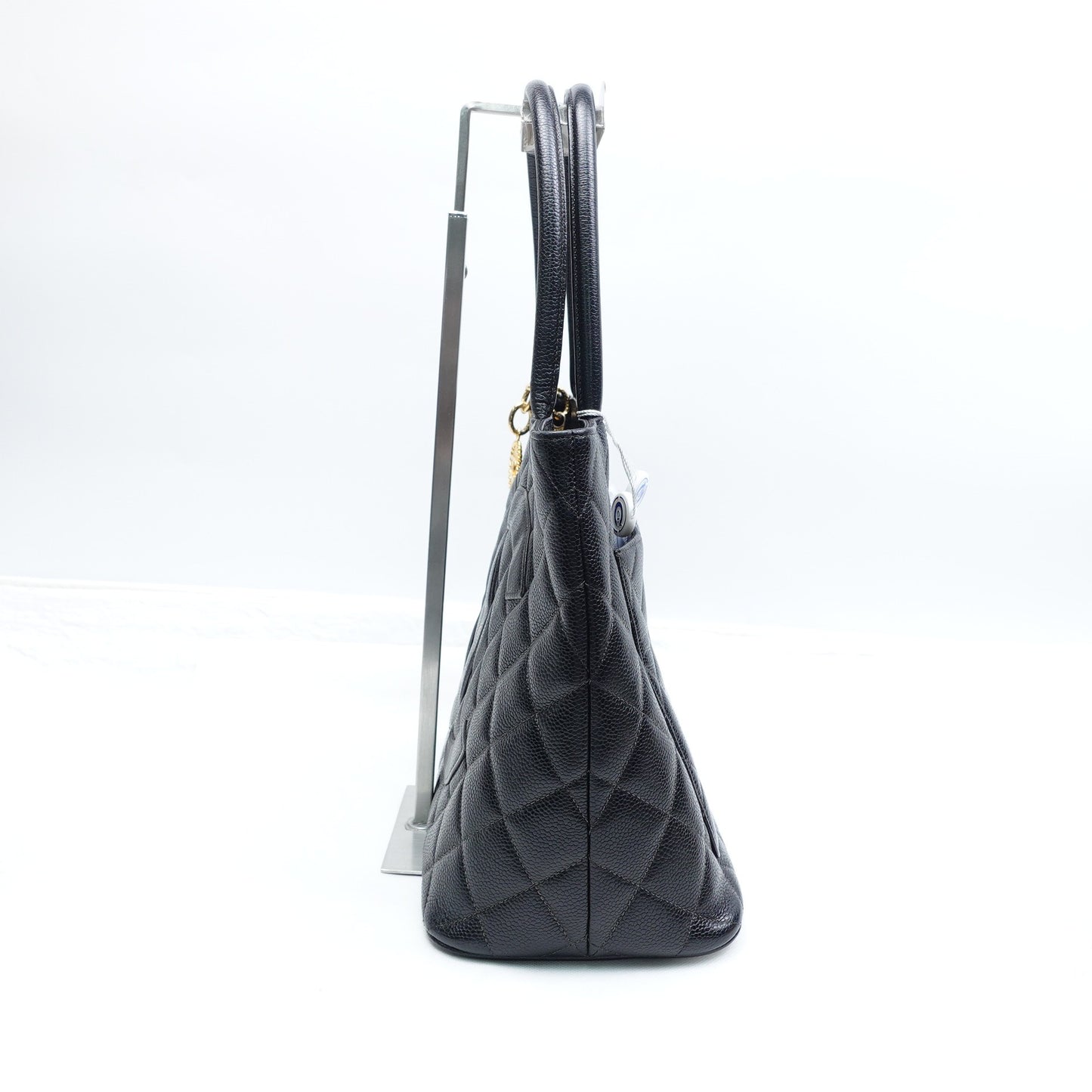 Pre-owned Chanel Hilton Black Calfskin Tote Bag