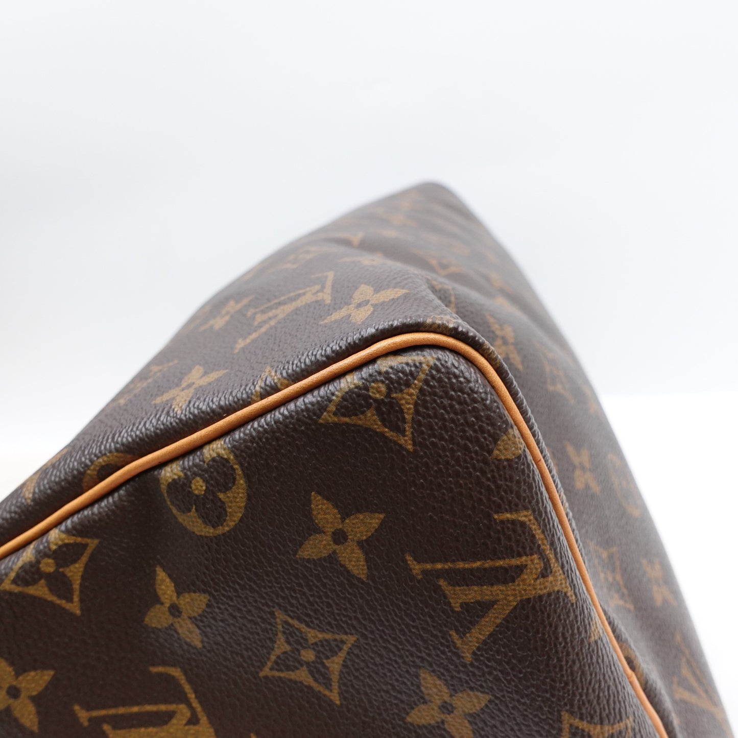 Pre-owned Louis Vuitton Speedy 30 Monogram Coated Canvas Handbag T10289382