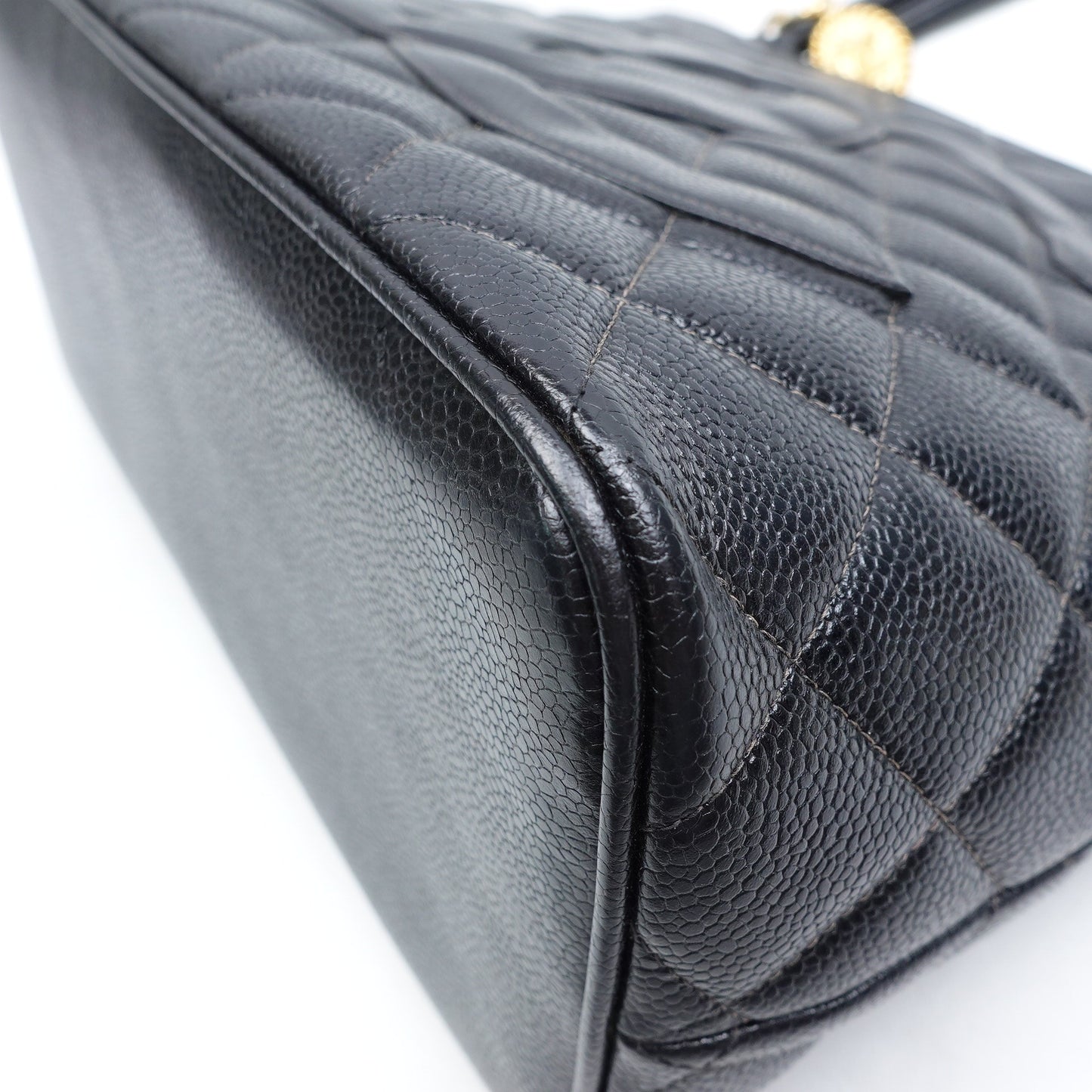 Pre-owned Chanel Hilton Black Calfskin Tote Bag