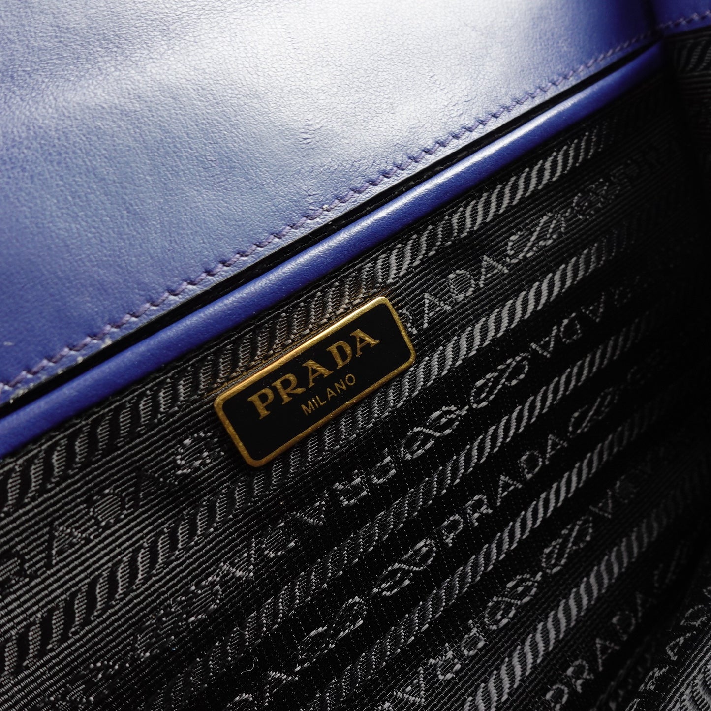Pre-owned Prada Blue  Saffiano Leather Shoulder Bag