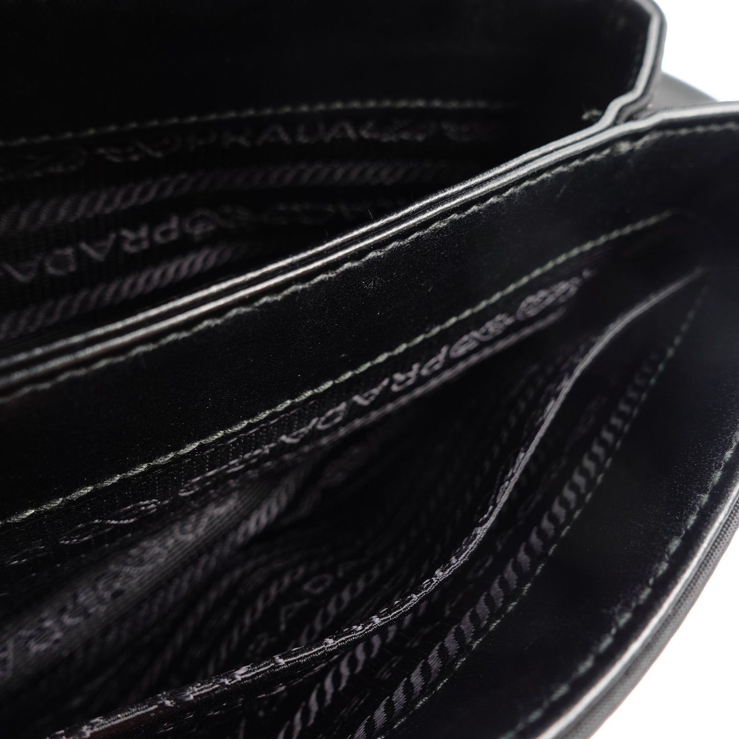 Pre-owned Prada Black Calfskin Shoulder Bag