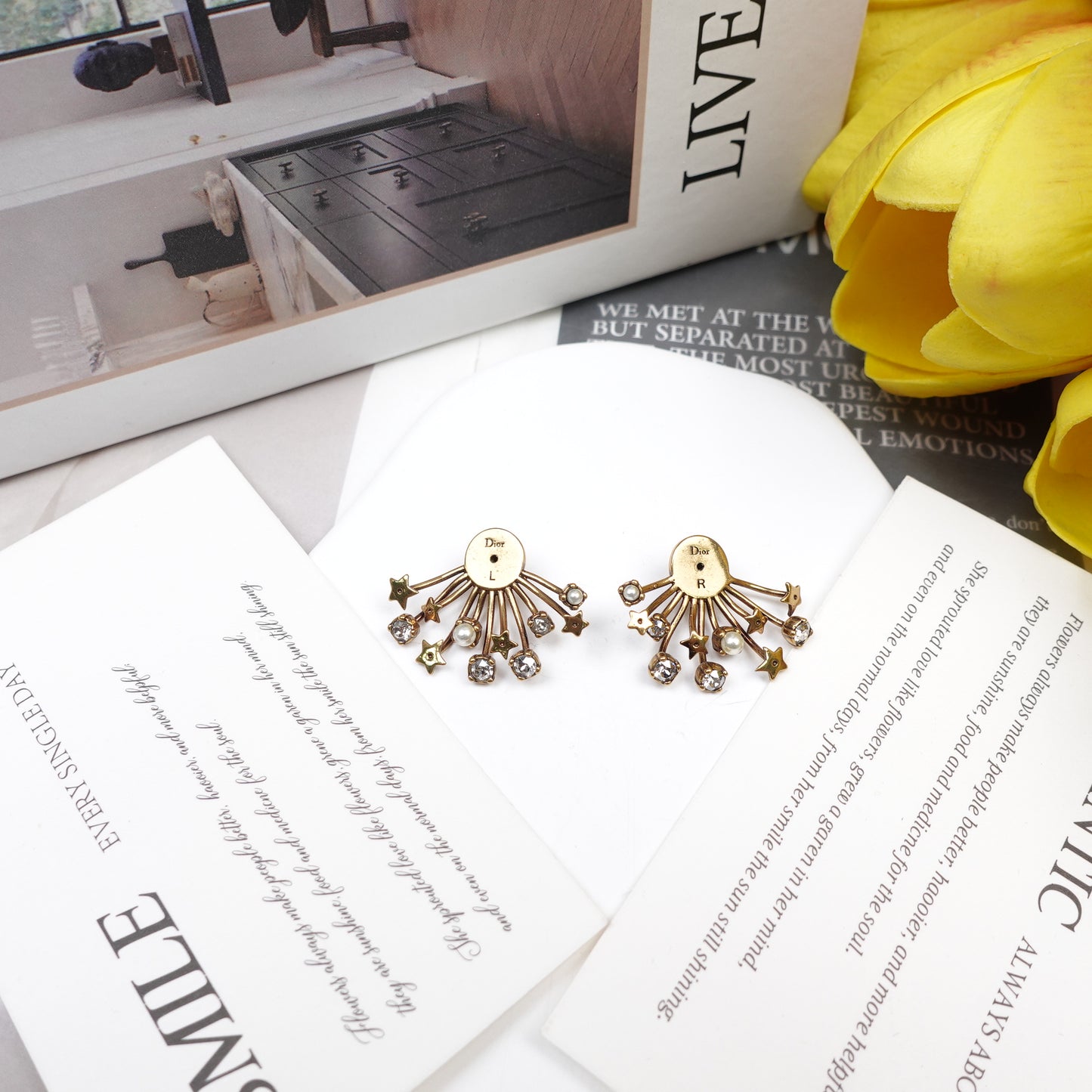 Pre-Owned Dior Gold-tone Metal Pearl Earing