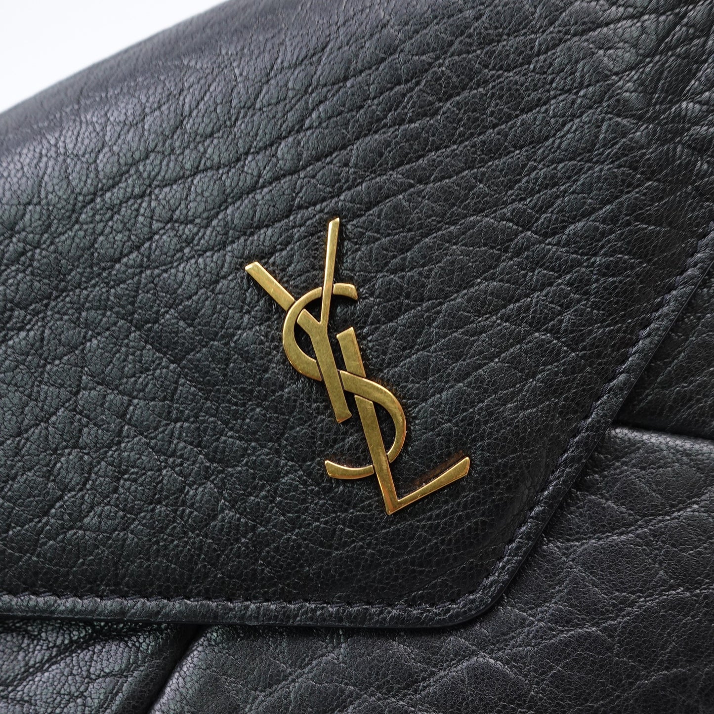 Pre-owned Saint Laurent Le Cassandre WOC Black Lambskin Shoulder Bag