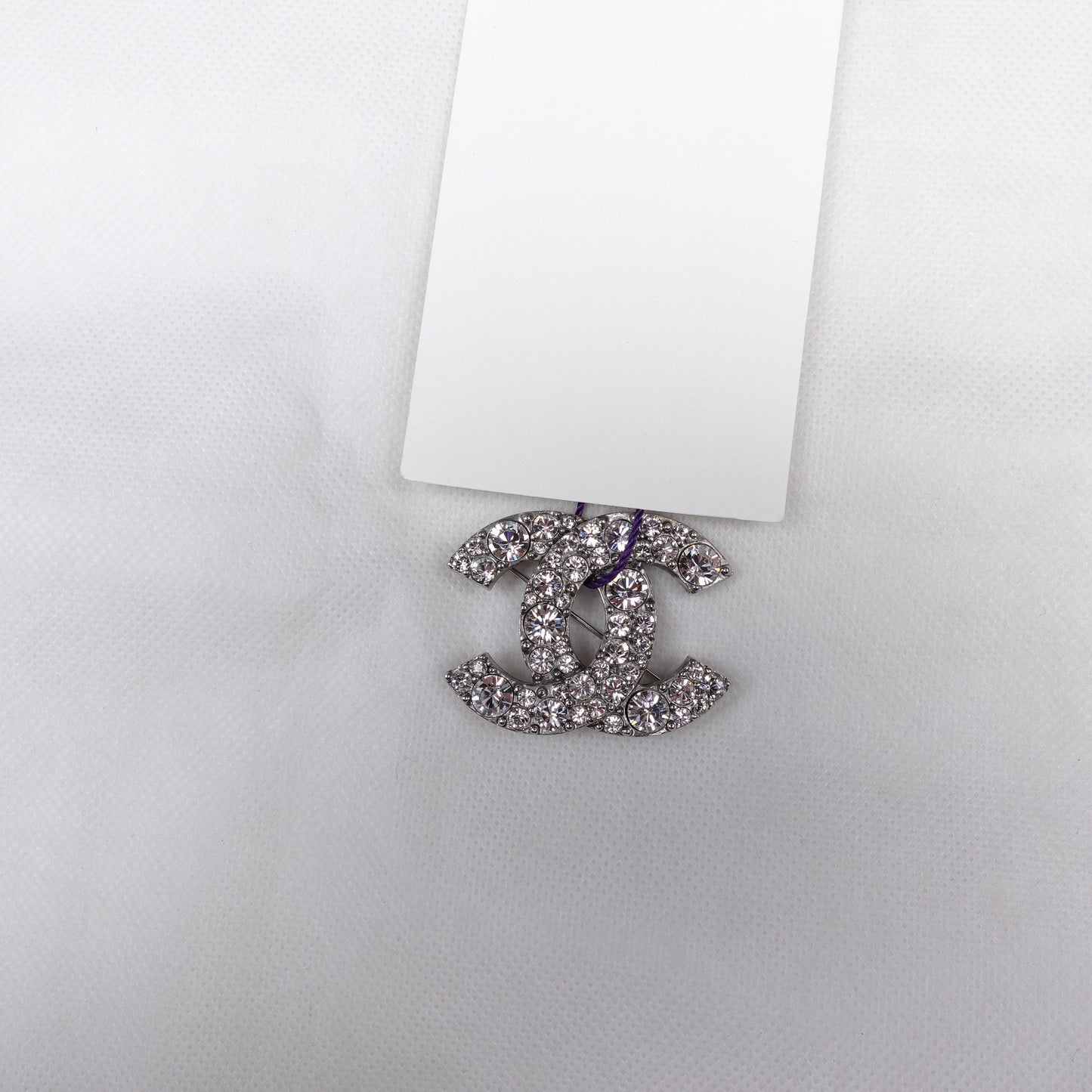 Pre-owned Chanel Silver Metal Brooch