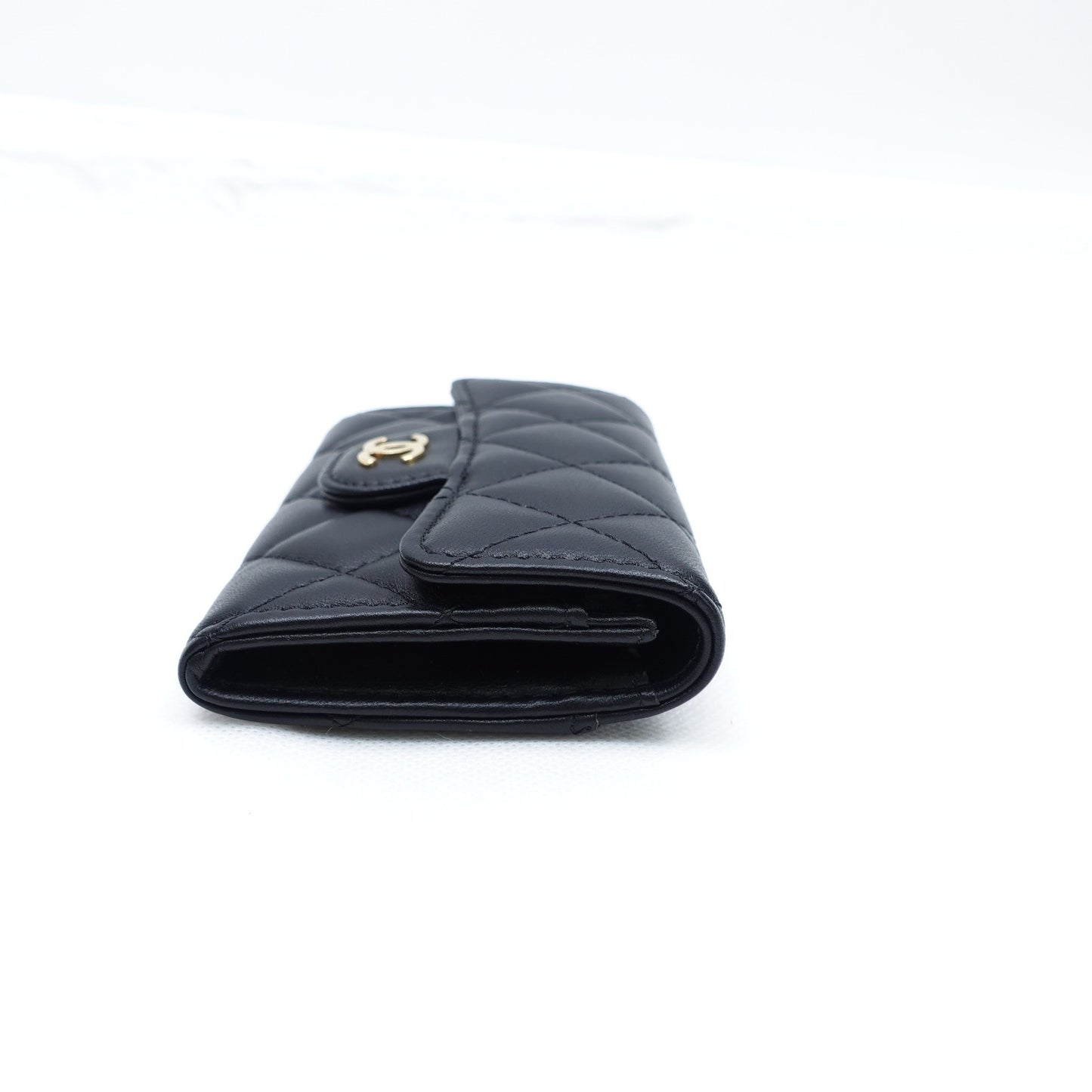 Pre-owned Chanel Classic Flap Black Sheepskin Wallet T10290197