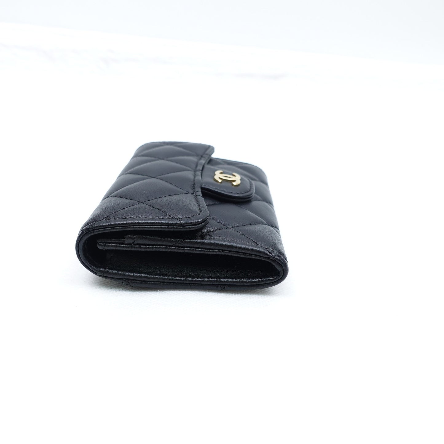 Pre-owned Chanel Classic Flap Black Sheepskin Wallet T10290197