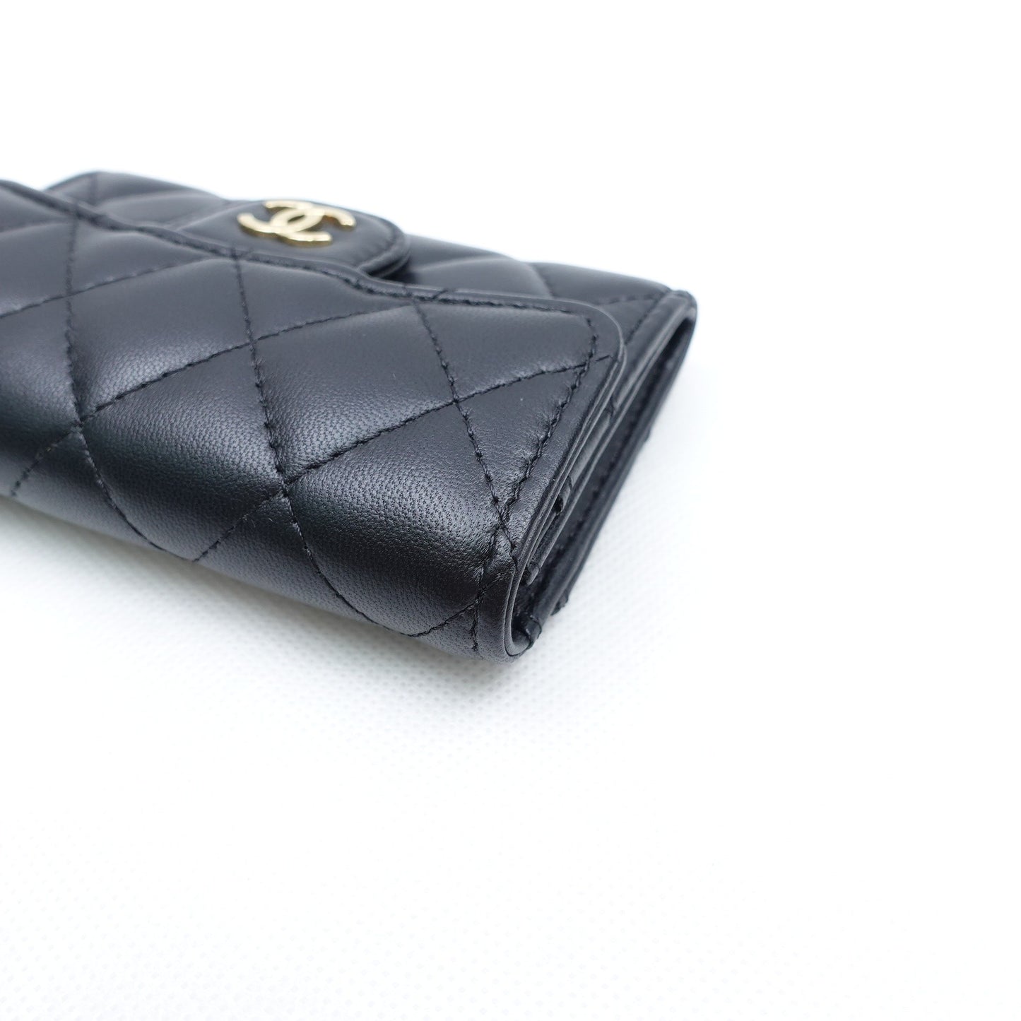 Pre-owned Chanel Classic Flap Black Sheepskin Wallet T10290197