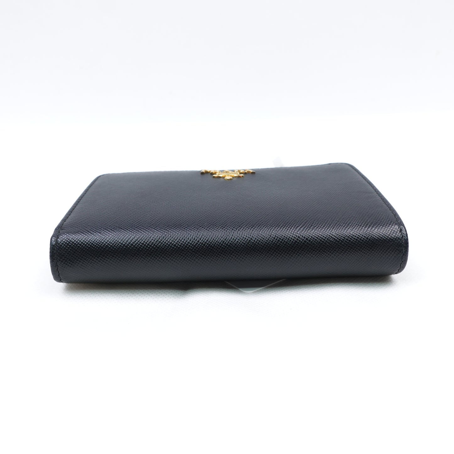 Pre-Owned Prada Black Calfskin Short Wallet