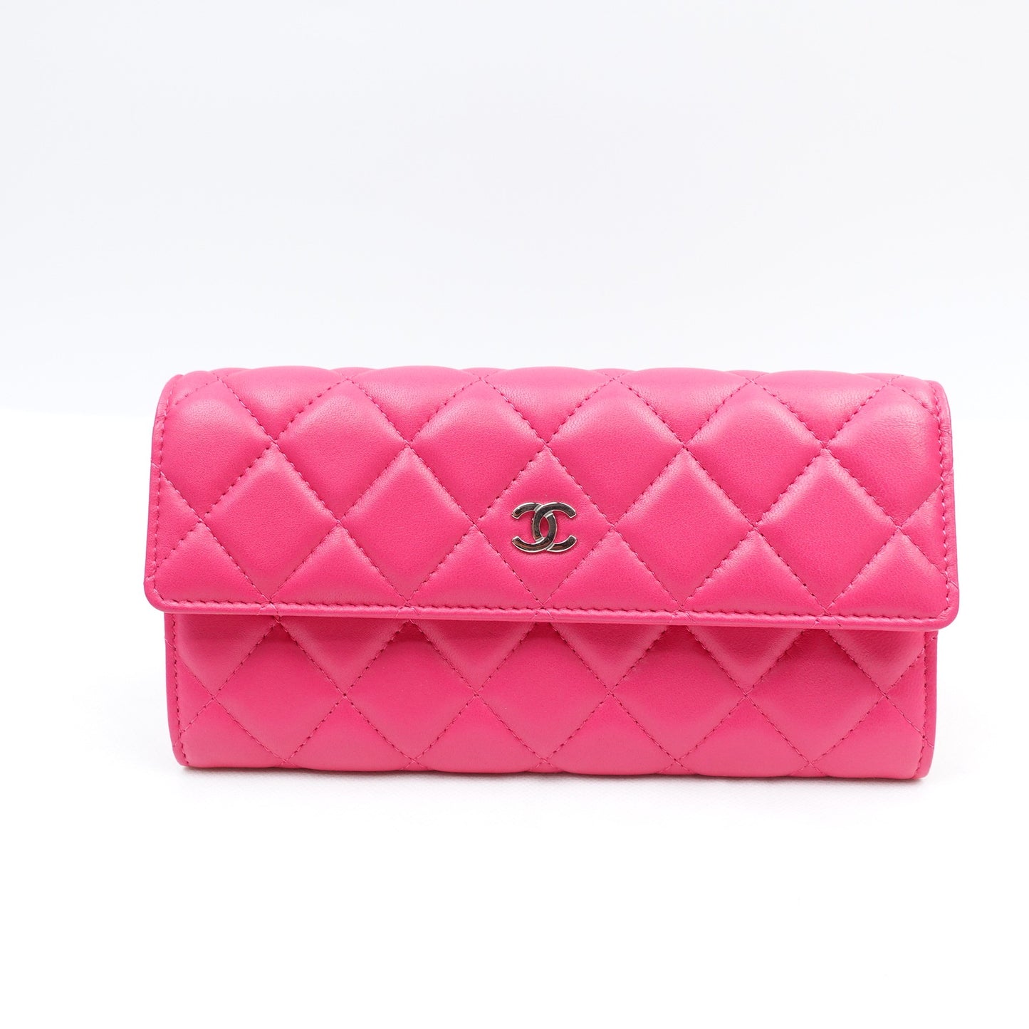 Pre-owned Chanel Rose-Pink Lambskin Wallet
