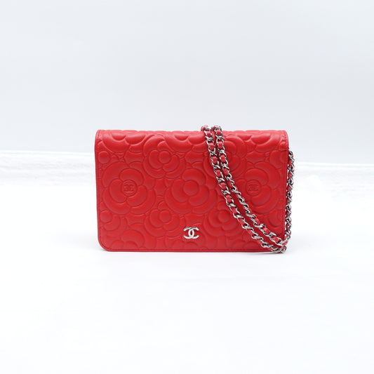 Pre-owned Chanel WOC Red Calfskin Shoulder Bag