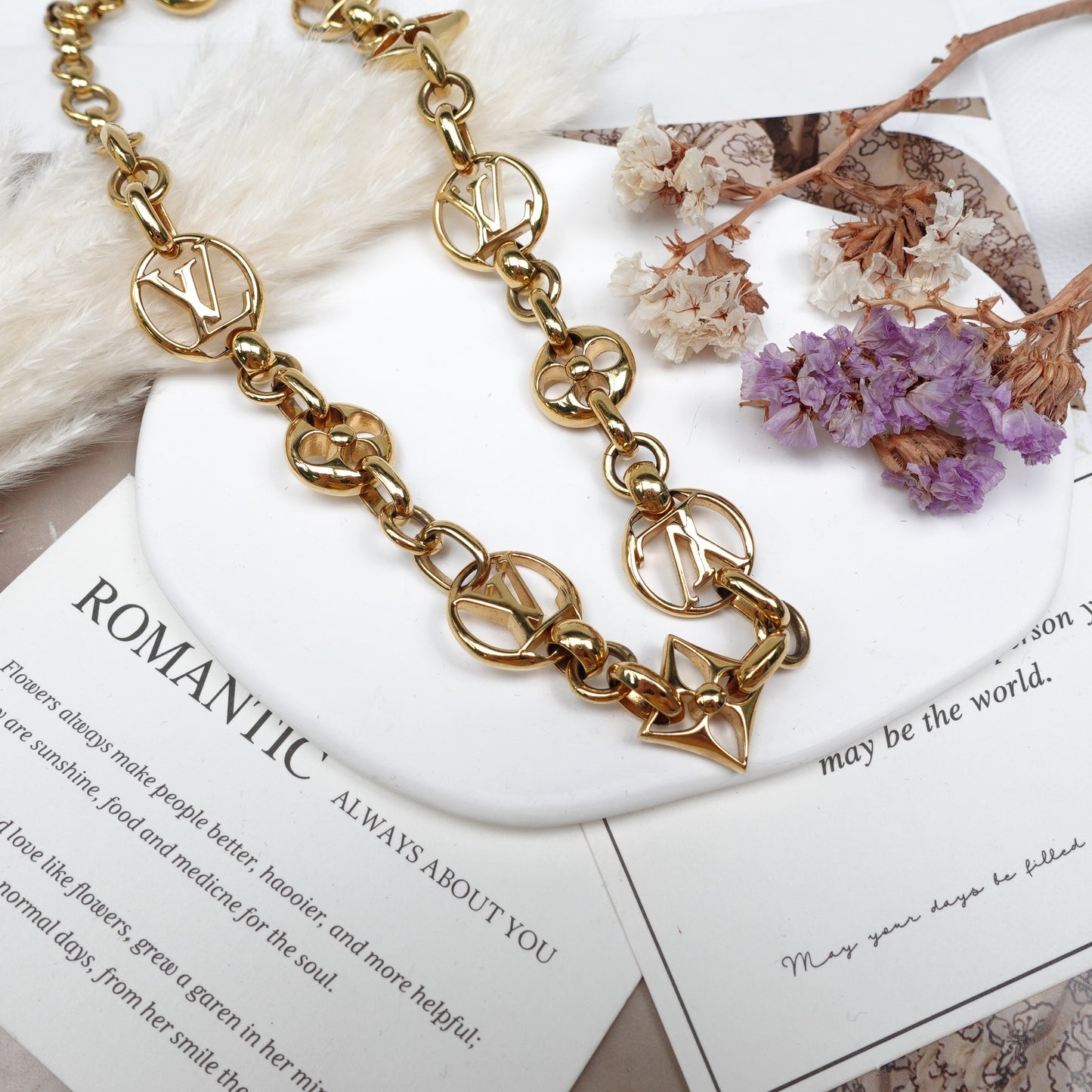 Pre-Owned Louis Vuitton Crazy In Lock Gold Tone Necklace