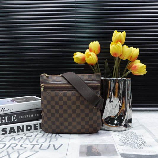 [DEAL]Louis Vuitton Pochette Bosphore Damier Ebene Canvas Shoulder Bag