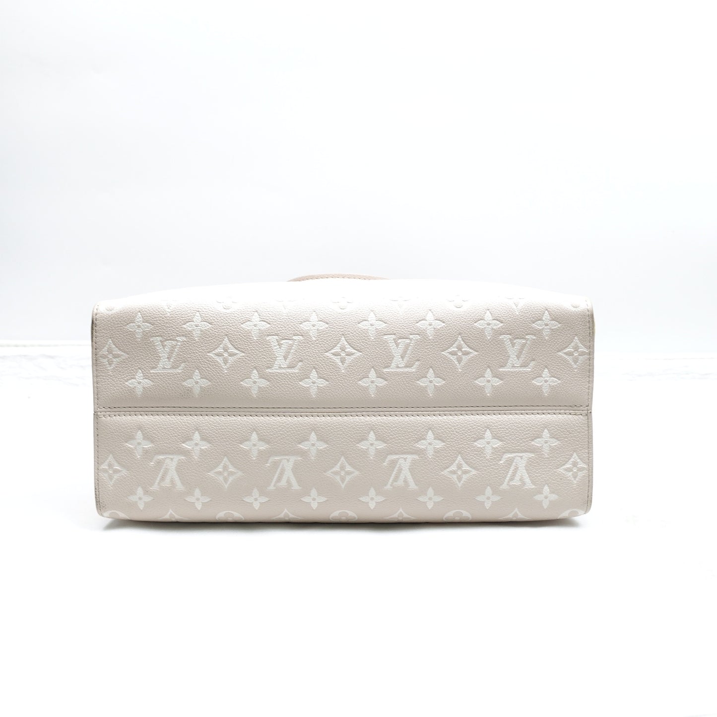 Pre-Owned Louis Vuitton On The Go MM Beige&Yellow&Pink Calfskin Shoulder Bag