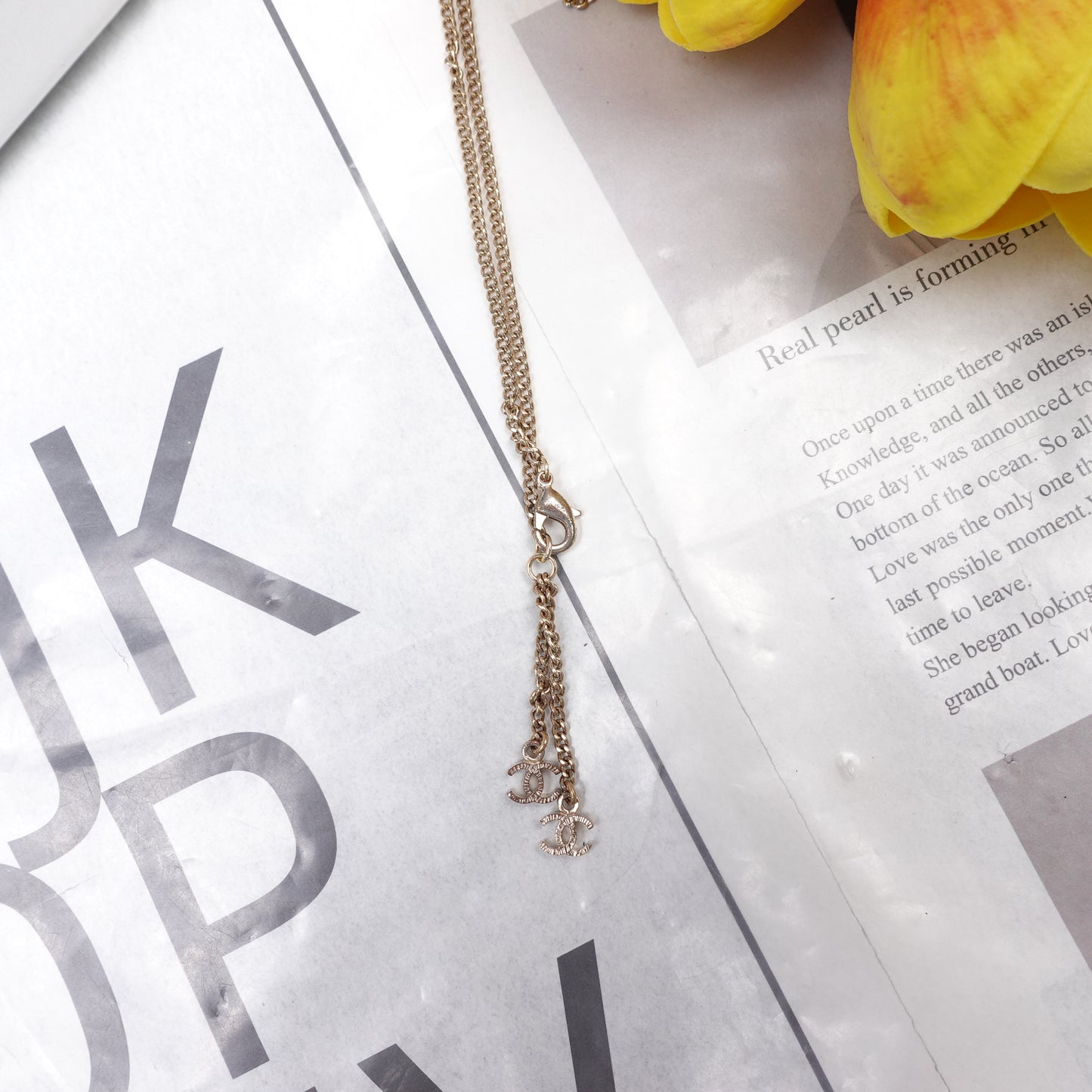 Pre-Owned Chanel Gold-tone Flower Diamond&Pearl Necklace