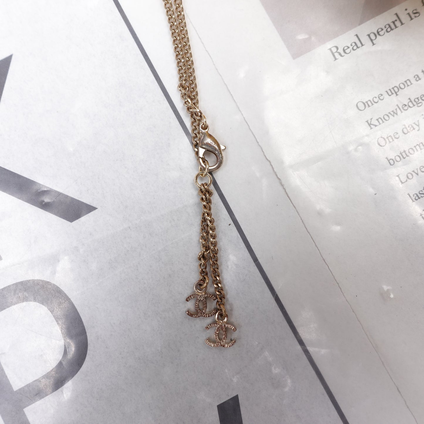 Pre-Owned Chanel Gold-tone Flower Diamond&Pearl Necklace