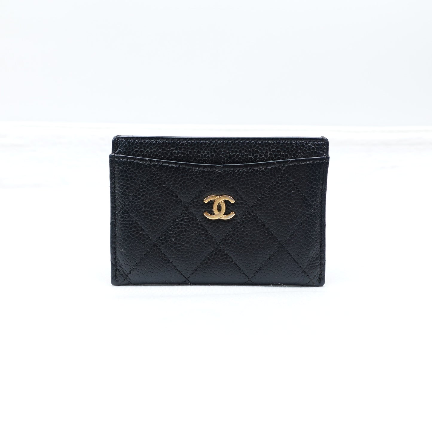 Pre-Owned Chanel Black Calfskin Card Holder