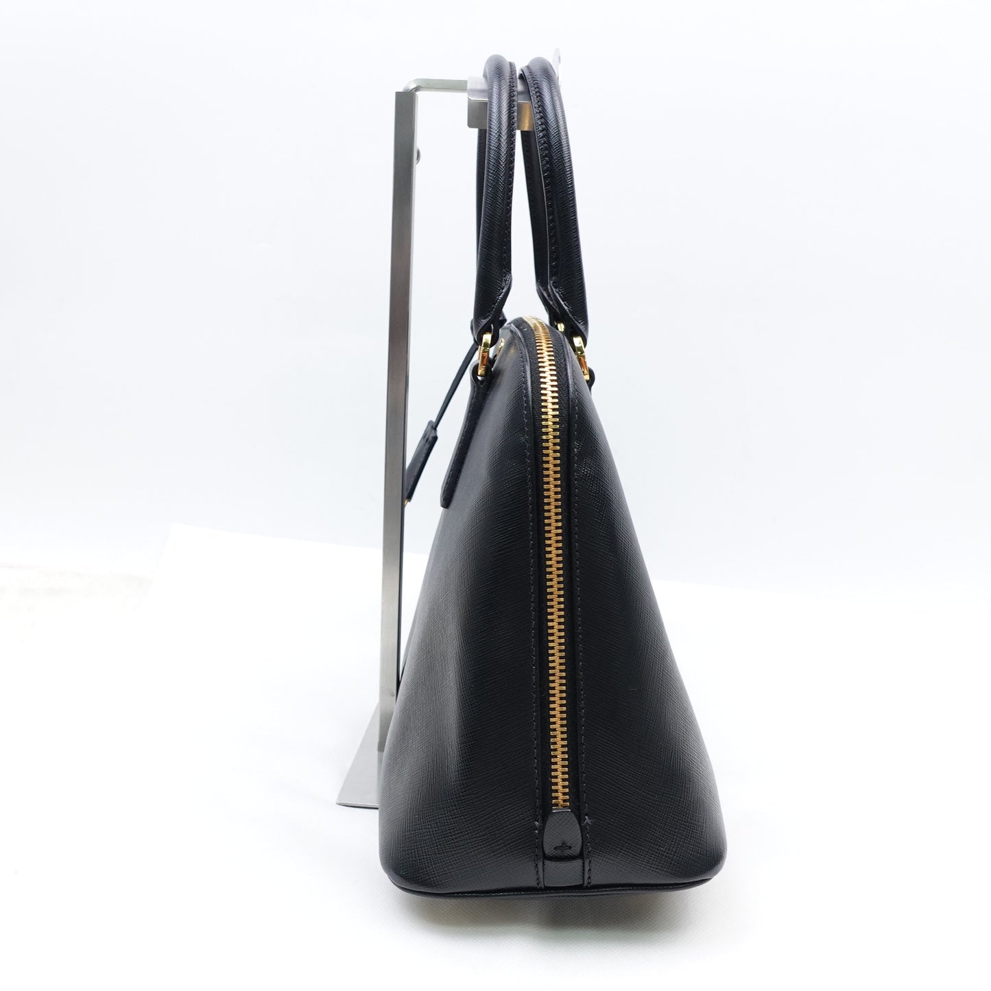 Pre-owned Prada Black Calfskin Shoulder Bag