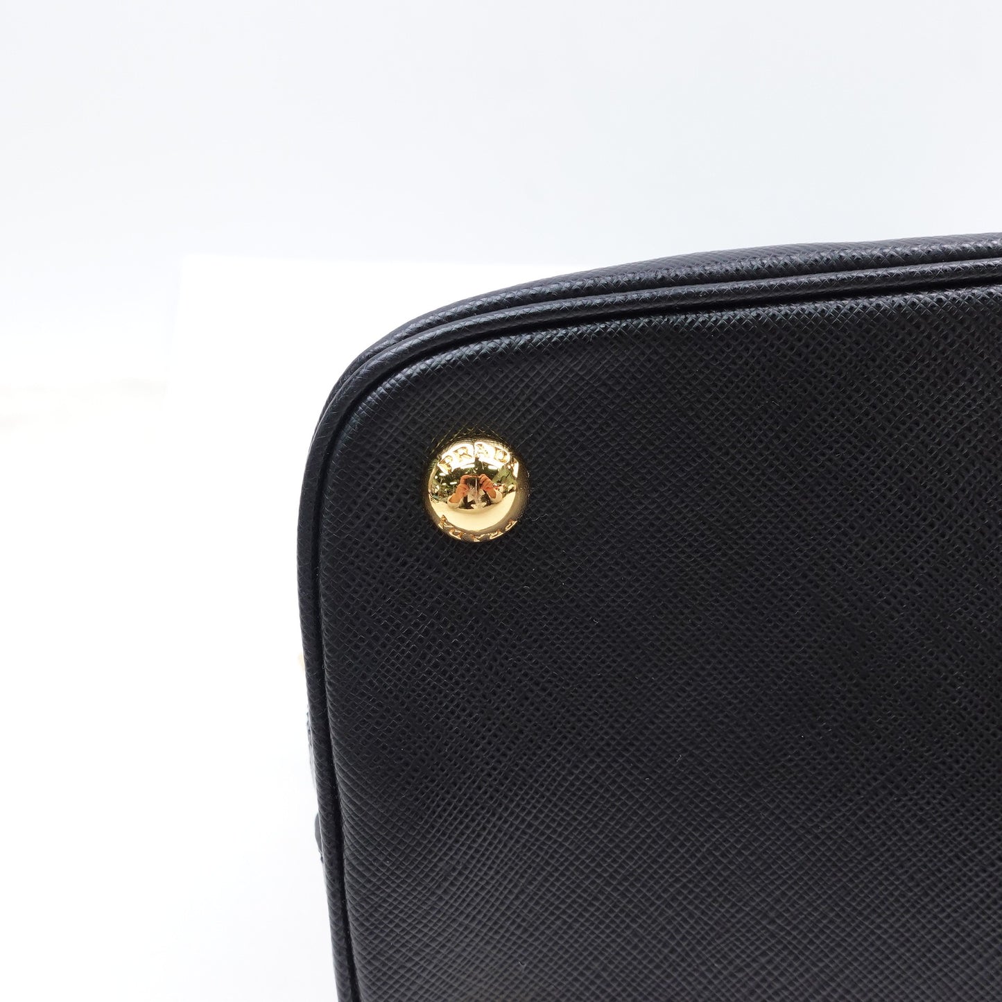 Pre-owned Prada Black Calfskin Shoulder Bag