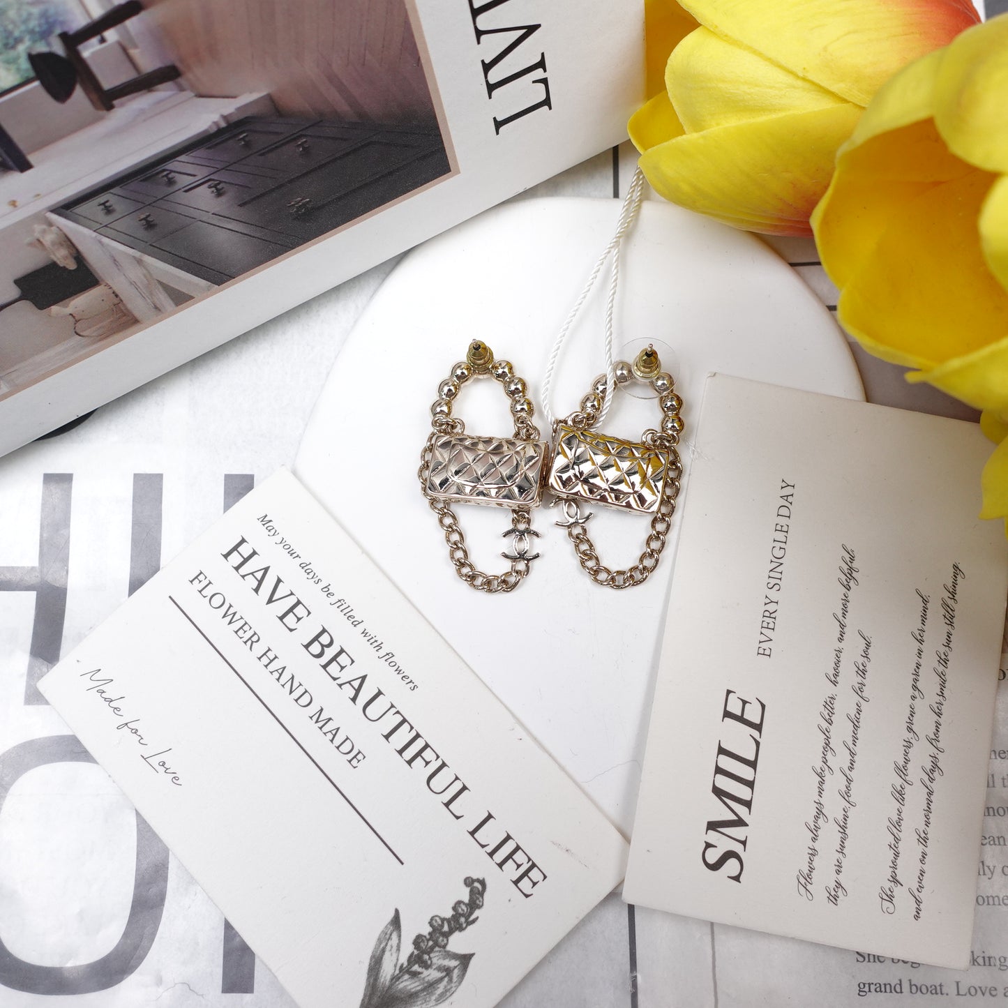 Pre-owned Chanel CF Pearl Earrings