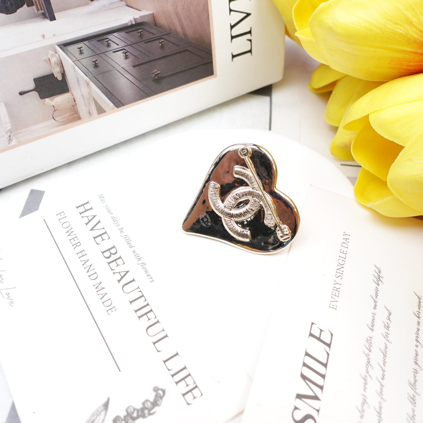 Pre-Owned Chanel Heart Shaped Brooch