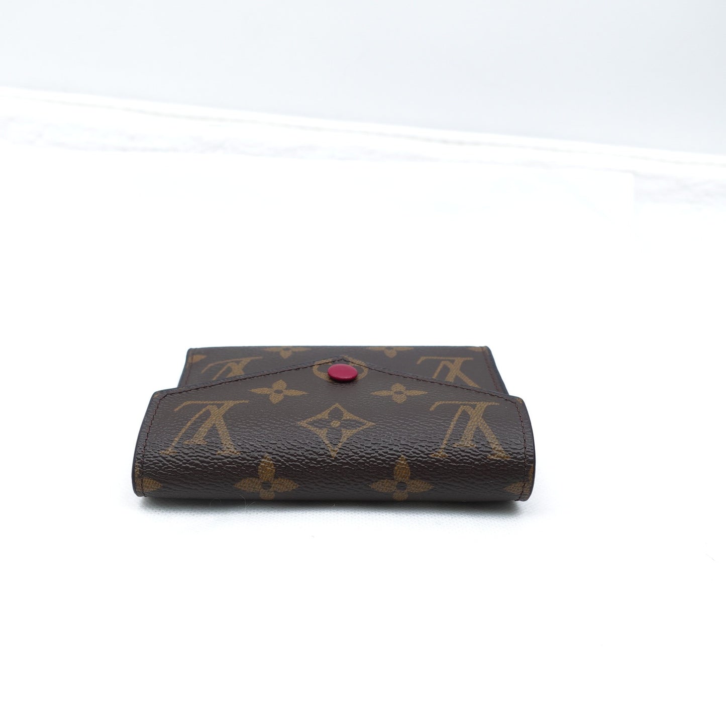 Pre-owned Louis Vuitton Victorine Monogram Coated Canvas Short Wallet