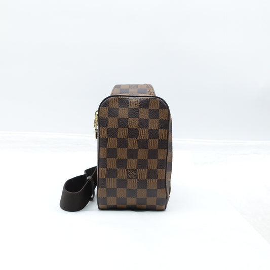 Pre-owned Louis Vuitton Damier Jeronimos Coated Canvas Bumbag