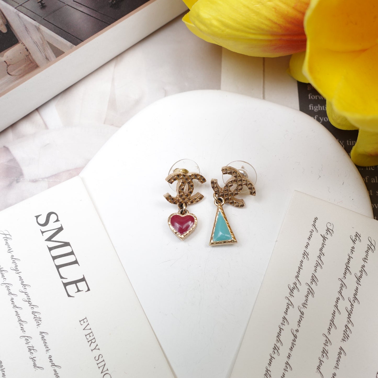 Pre-Owned Chanel Gold Heart Logo Earrings