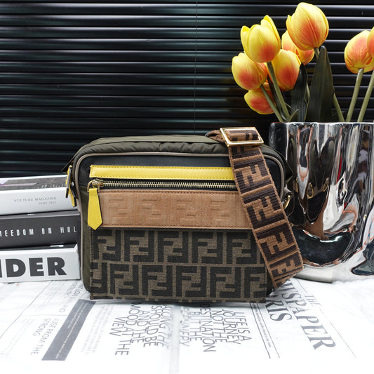 Pre-owned Fendi FF Brown Canvas & Green Nylon Shoulder Bag