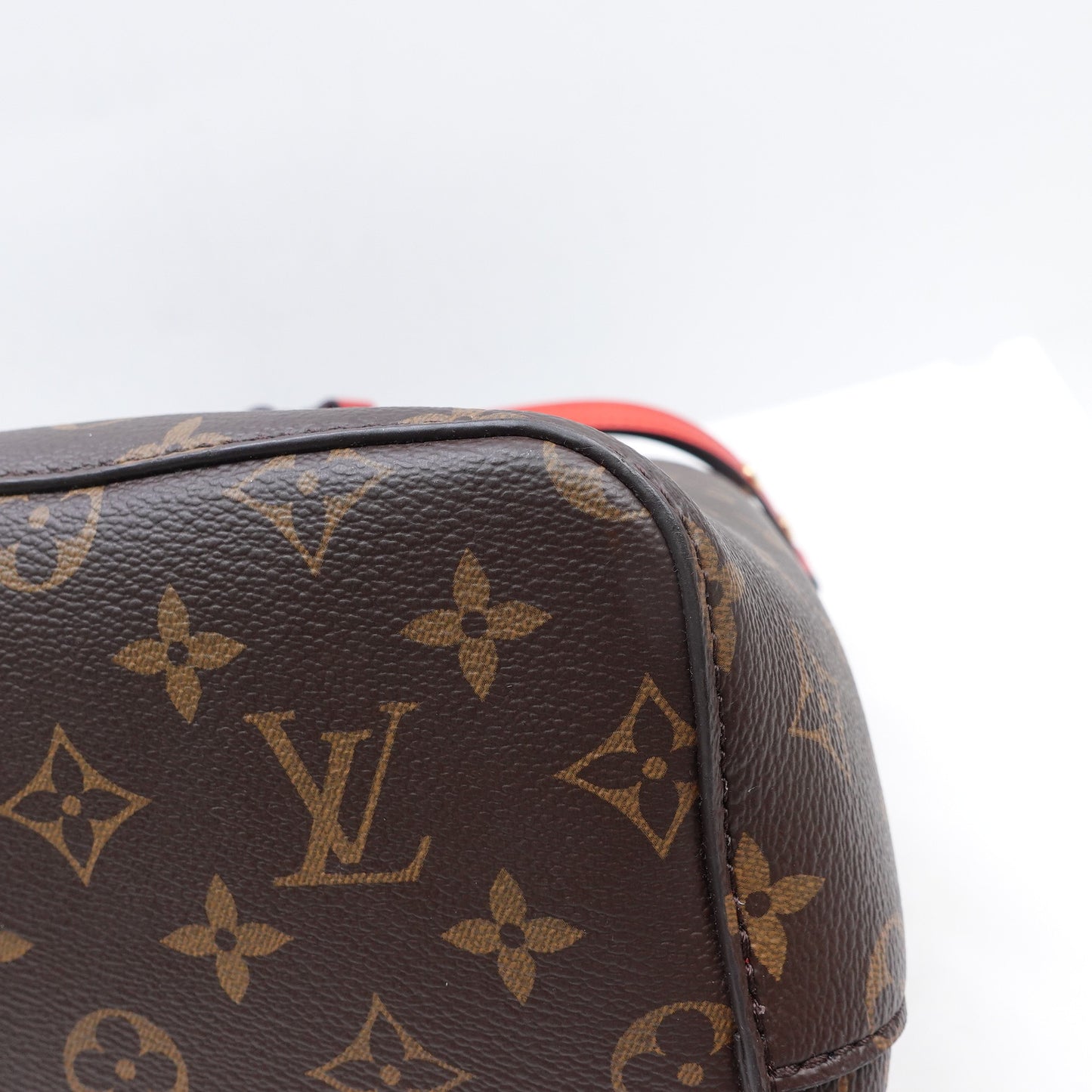 Pre-owned Louis Vuitton Neonoe Monogram&Red Coated Canvas Shoulder Bag