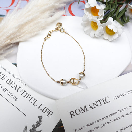 Pre-Owned Dior Gold Tone Pearl Bracelet