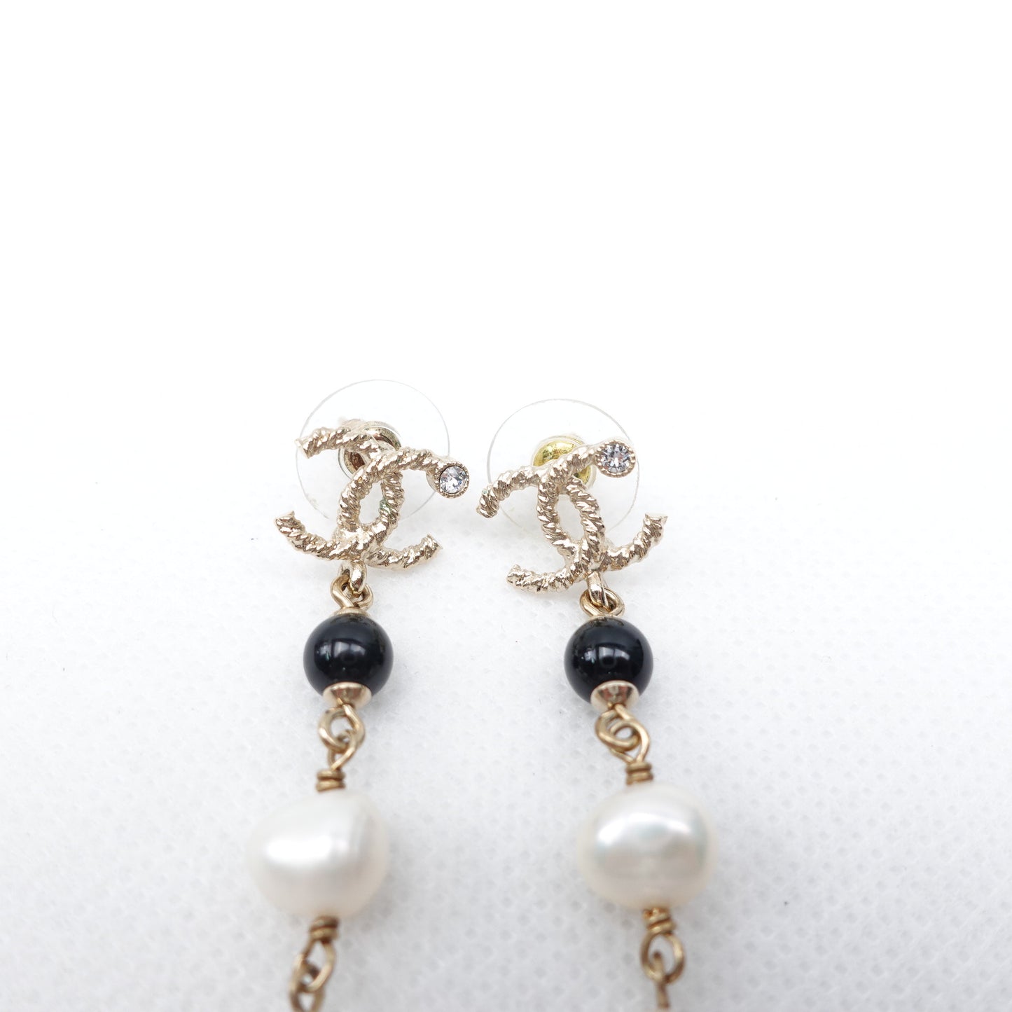 Pre-owned Chanel Metal Long Earrings