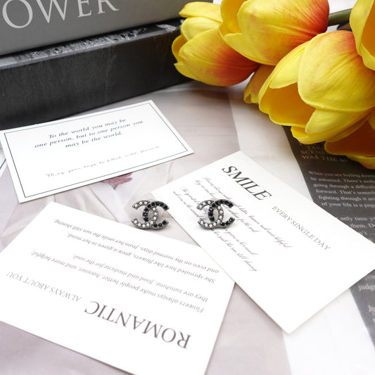 Pre-Owned Chanel Gold-tone Black&White Pearl Earrings