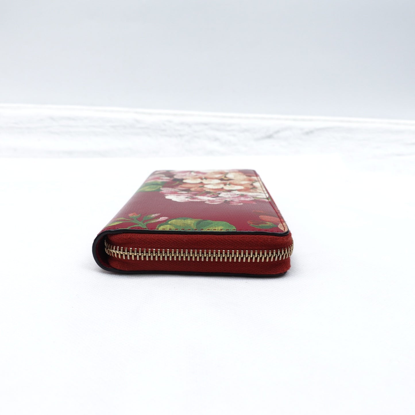 Pre-owned Gucci Flower Red Calfskin Long Wallet