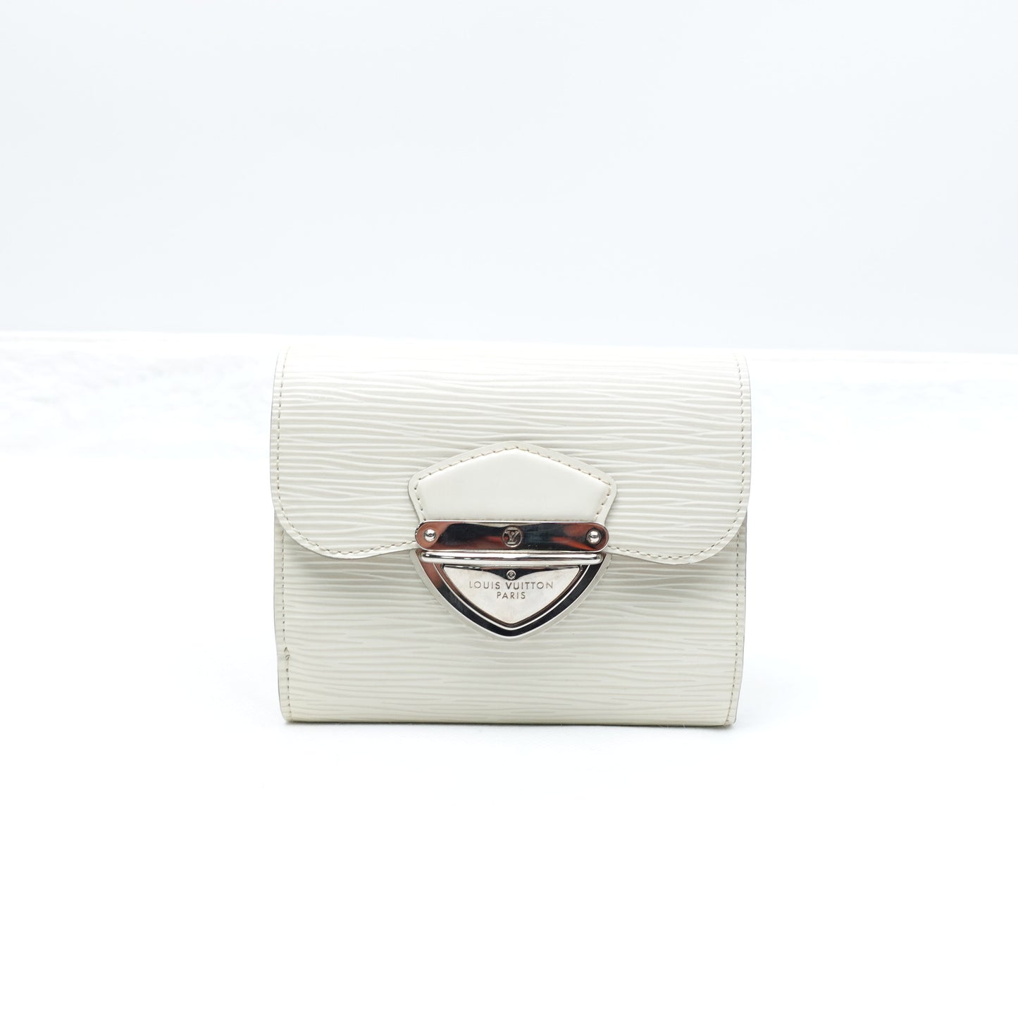 Pre-owned Louis Vuitton Eugenie White EPI Short Wallet