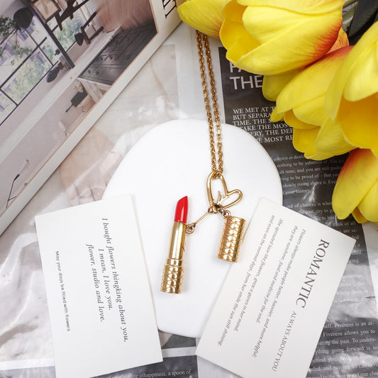 Pre-Owned Louis Vuitton Gold Tone Lipstick Gold&Red Necklace